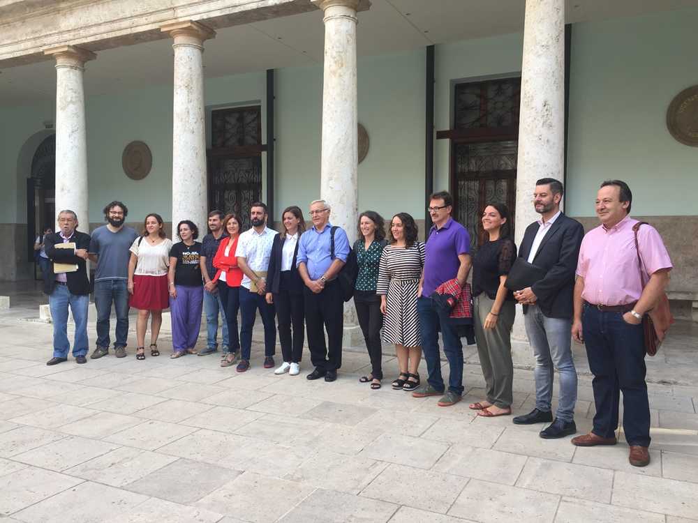 L'infobaròmetre elaborat en el mes de desembre no inclou informació electoral.