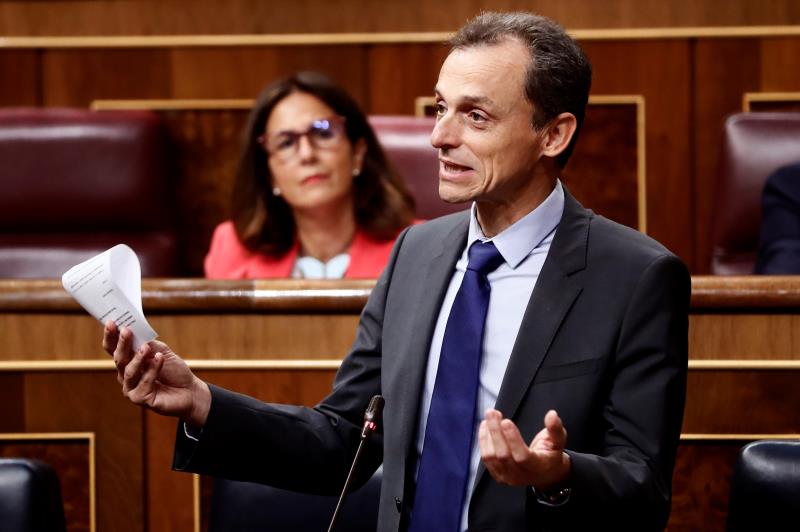 En la imatge, el ministre de Ciència Pedro Duque, durant una intervenció al Congrés dels Diputats.