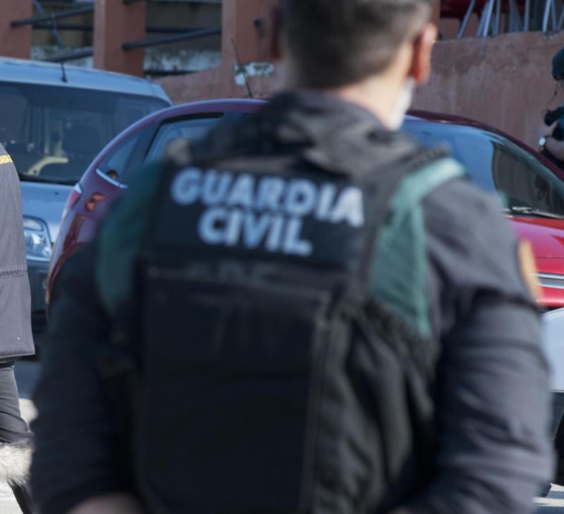 La Guàrdia Civil ha trobat els cossos sense vida de les dues persones.