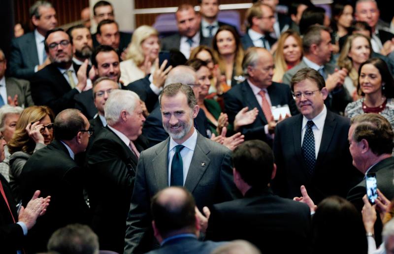 El rei ha inaugurat el congrés d'Empresa familiar, i dimarts el clausurarà el president del govern espanyol, Pedro Sánchez.