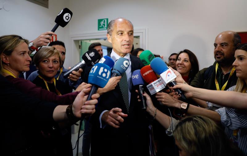 Camps està sent investigat en quatre causes diferents.