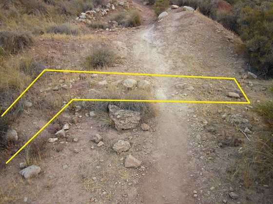 Restes arqueològiques danyades.