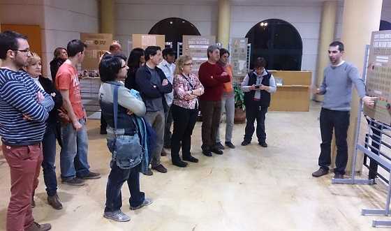 Un moment de la visita guiada per l'exposició L'Or dels Valencians.