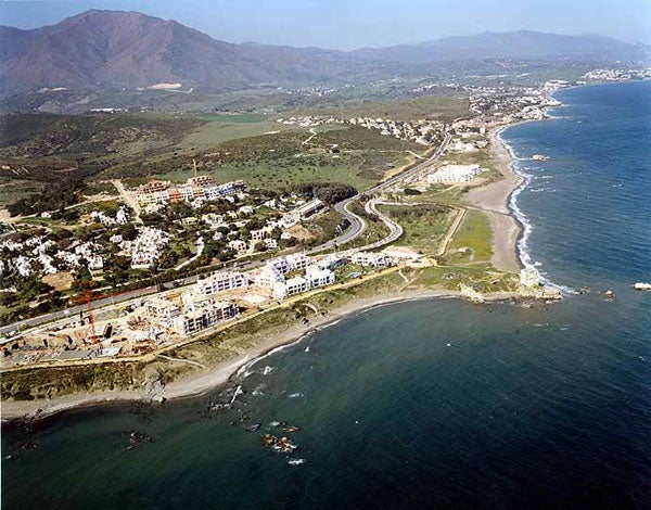 Vista panoràmica de Torre la Sal en la costa de la Plana Alta.