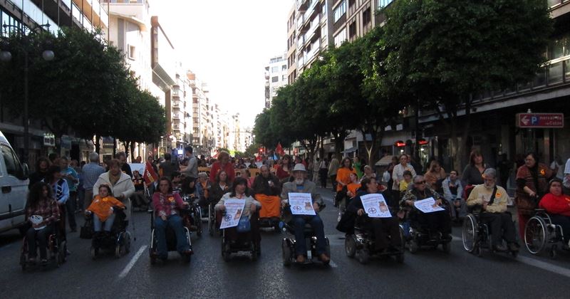 Fotografia corresponent a la protesta celebrada ahir a València.