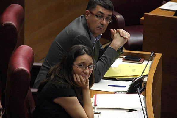 Mònica Oltra y Enric Morera.