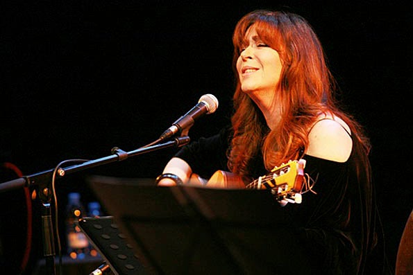 Maria del Mar Bonet.