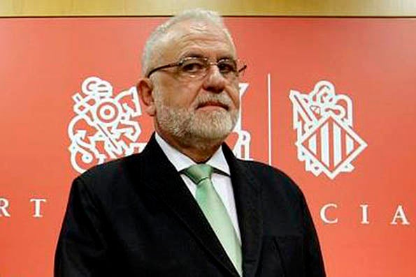 L'empresa pública va comprar 65 tot terreny a una empresa pròxima a Gürtel amb Cotino de conseller de Medi ambient.