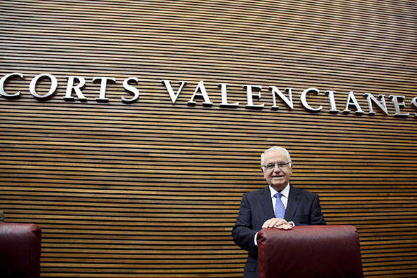 Juan Cotino, president de les Corts.