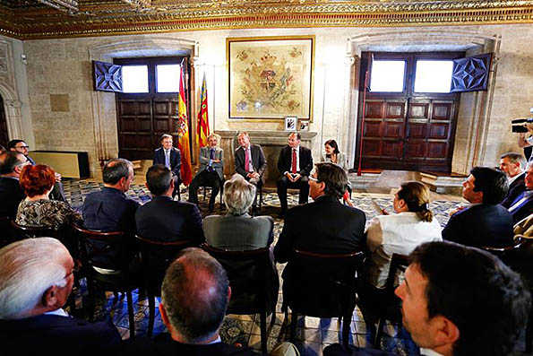 La Generalitat i empresaris del País Valencià aposten per crear un lobby.
