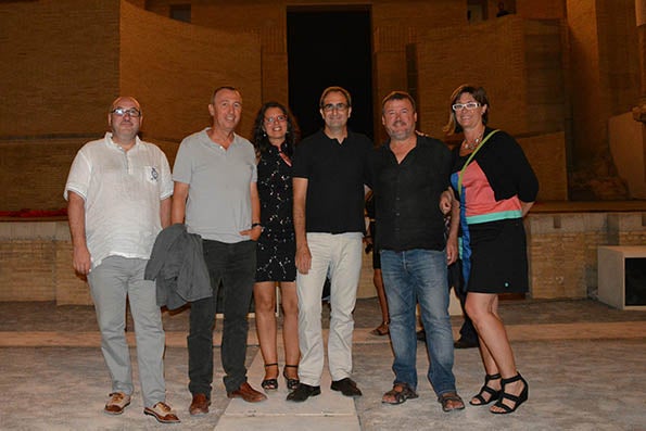 Sebastià, Baldoví i altres membres de Compromís a Sagunt.