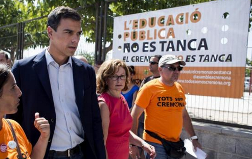 Sánchez, aquest dijous, durant la seua visita al CEIP Ciutat de Cremona.