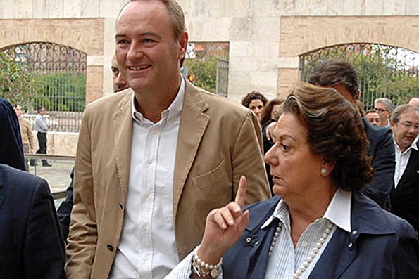 Rita Barberà al costat d'Alberto Fabra en una imatge d'arxiu.