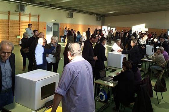 Obert el punt de participació a Llagostera sense cap incidència.