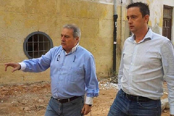 Alfonso Rus, alcalde de Xàtiva, i Enrique Perigüell, regidor de Medi ambient i propietari de l'empresa