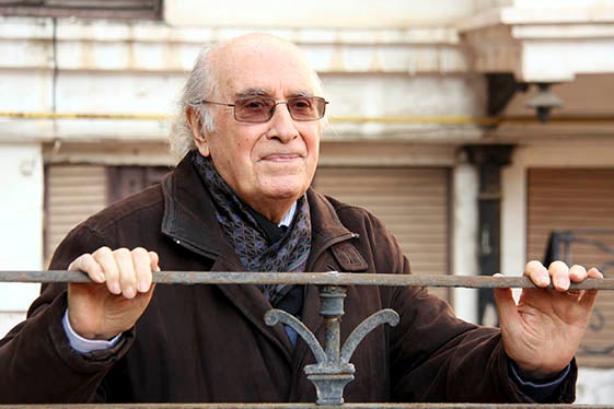 El filòleg Joan Veny i Clar a Òmnium Cultural.