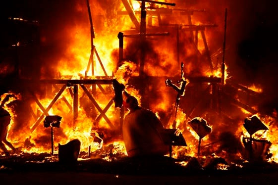 Cremà d'una falla de València.