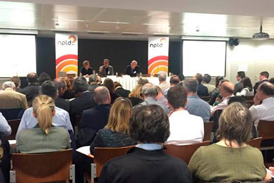 Un instant de la presentació.