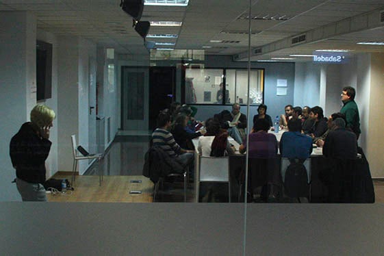 Reunió del secretariat i de diputats dilluns 28 de desembre de 2015 a la seu de la CUP.