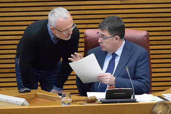 Antonio Montie i Enric Morera.