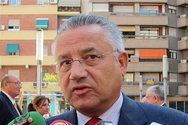 Miguel Domínguez.