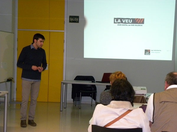 Un moment de l'acte de presentació d'aquest digital a Benidorm.