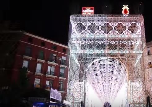 Un moment de l'encesa de llums de Cuba-Literat Azorín.