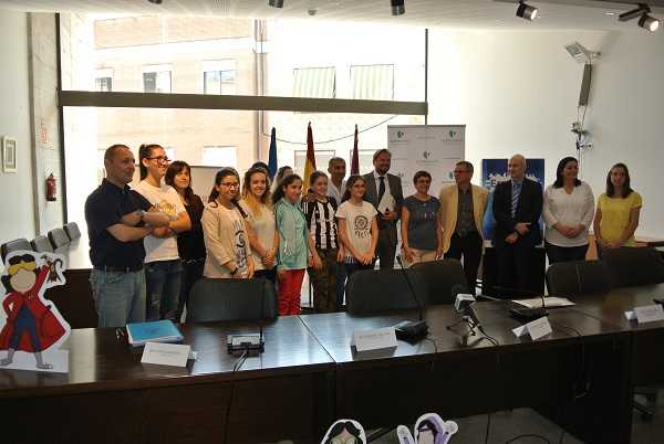 Participants en el projecte i autoritats.