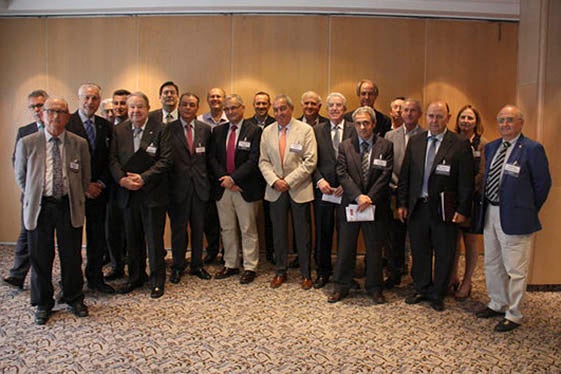 Organitzacions i Generalitat reunits per reivindicar el Corredor Mediterani.