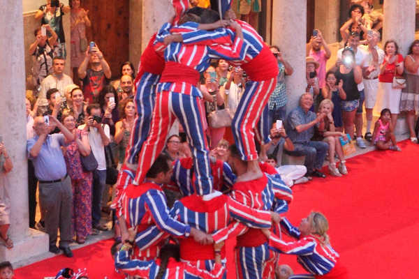 Muixeranga d'Algemesí a La Nau.