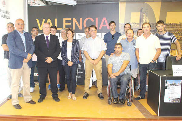 Tots units per celebrar el XXV Dia de la Pilota Valenciana.