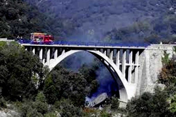 Pont de la Bota.