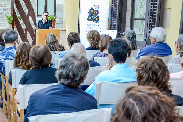 ordi Martín Lloret durant la presentació del Manifest a l'IEC.