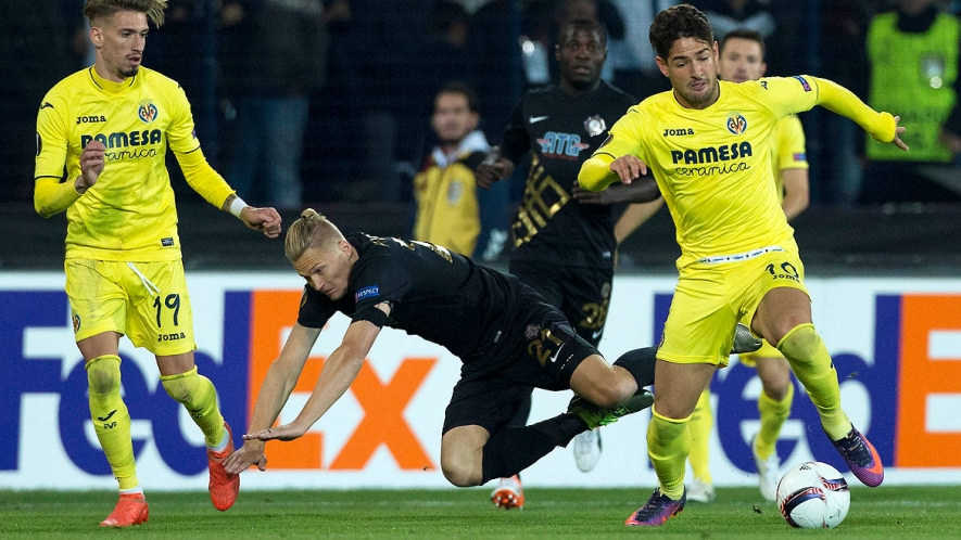 Castillejo i Pato en una acció del partit d'ahir.