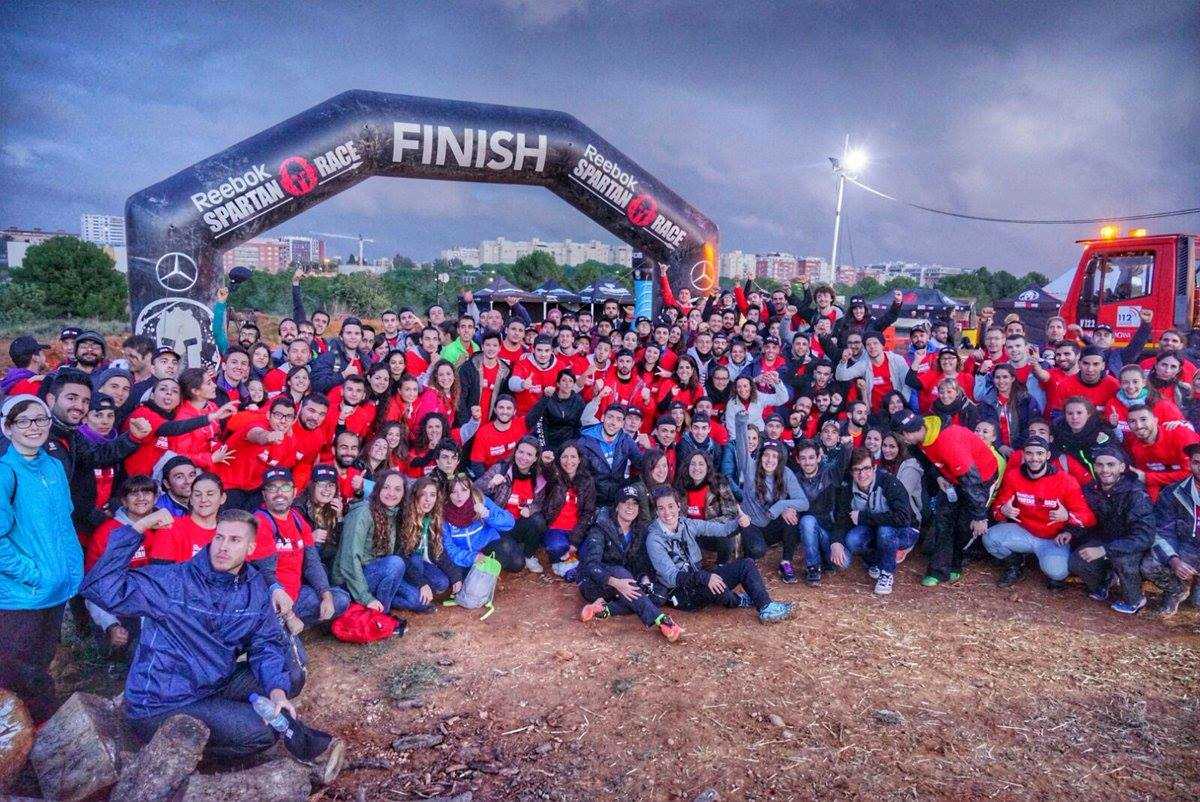 Els participants en la línia d'arribada.