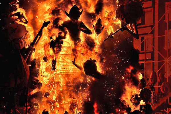 GettyImages - Falles foc.