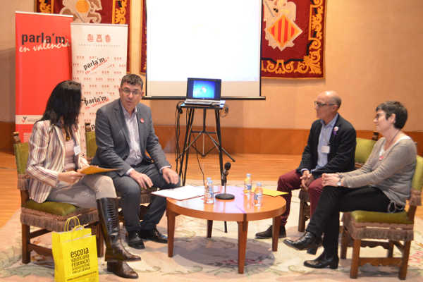 Presentació del Voluntariat pel Valencià a les Corts.