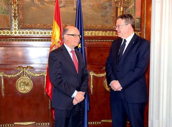 Ximo Puig amb Cristobal Montoro, aquest dimarts a Madrid.