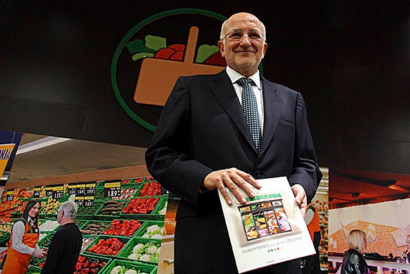 El president de Mercadona, Juan Roig, aquest dijous moments abans de la roda de premsa de resultats de l'exercici 2013.