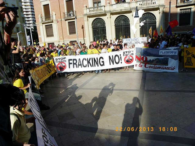 Manifestació a la plaça Aules