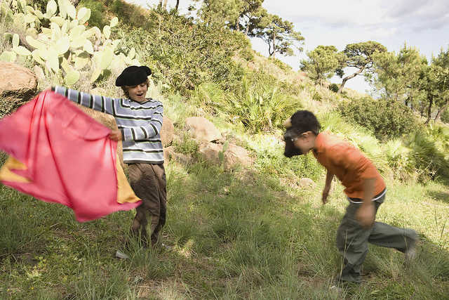 Gettyimages - Xiquets jugant a bous
