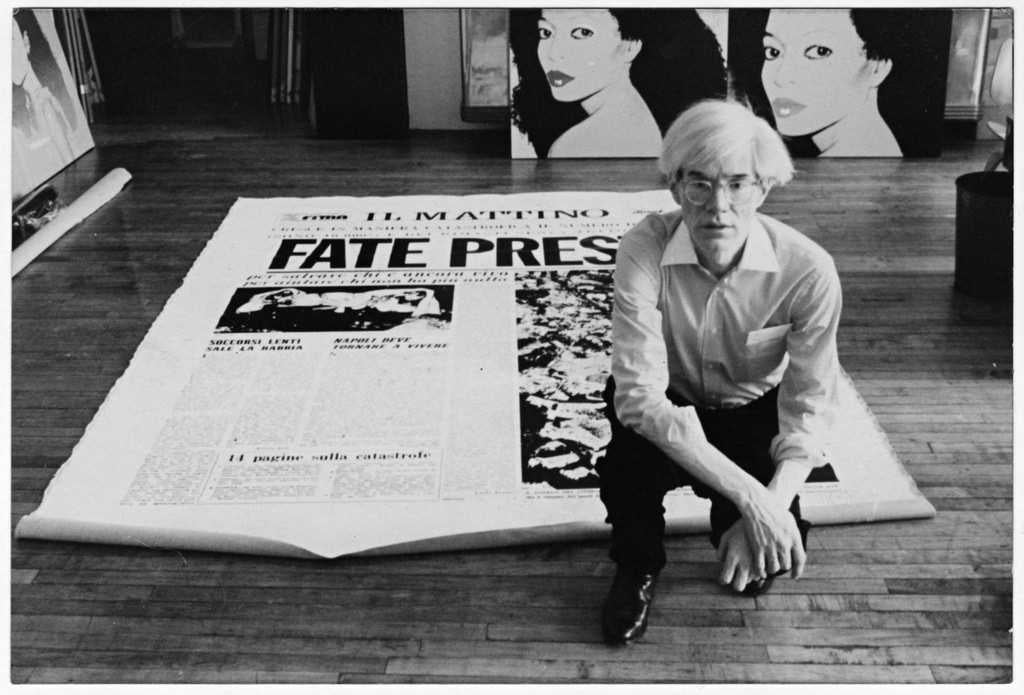 A. Warhol a la  Factory durant la preparació del tríptic 'Fate Presto', 1981. Foto: Wilhelm von Gloeden