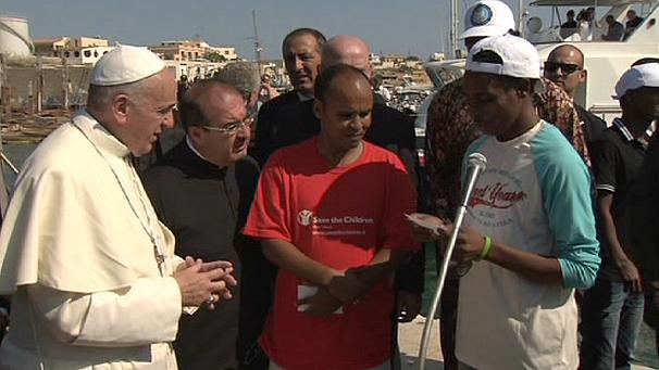 El papa Francesc a Lampedusa amb els immigrants