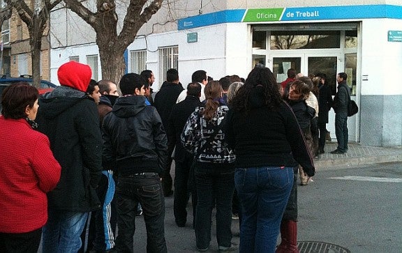 La Constitució diu que tots tenen dret al treball