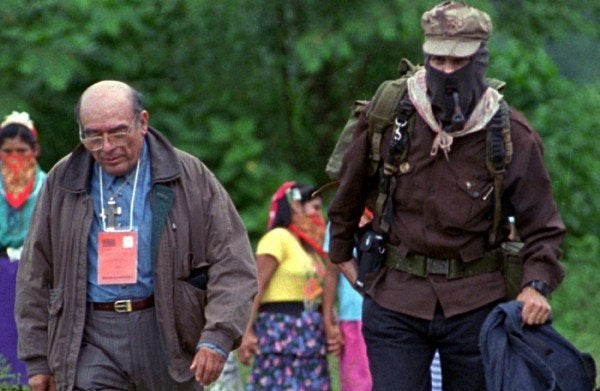 El bisbe Samuel mediador amb els Zpatistes