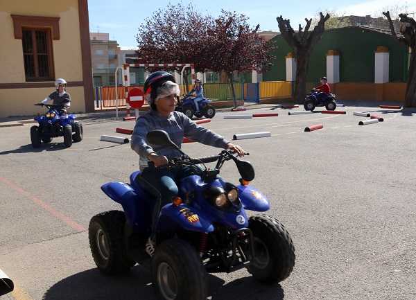 Les Jornades d’Educació Vial estan dirigides a tots els alumnes de 5é i 6é de Primària dels quatre col•legis de l’Alcúdia.