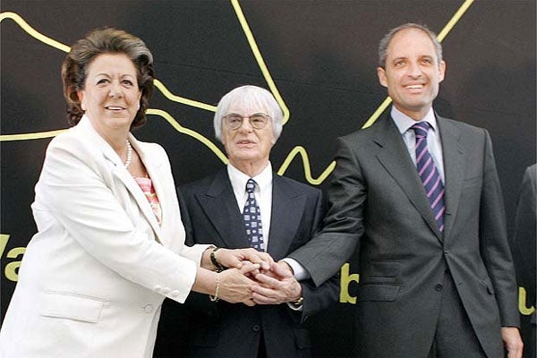 Que las NNGG facen una caravana per exigir la veritat de la Fórmula 1