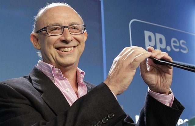 Montoro desqualifica Càritas