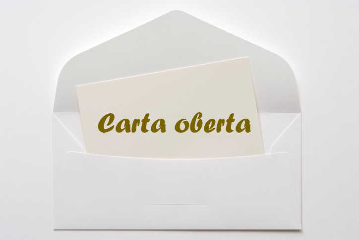 GettyImages - carta oberta