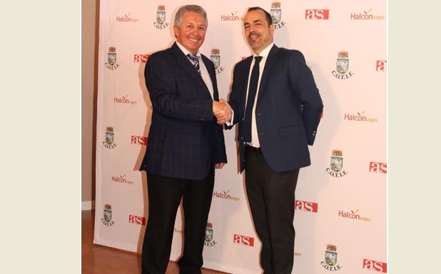 Eliseu Gómez, President del COTIF y Juanjo Hernández, Director Nacional de Eventos Deportivos d’ Halcón Viajes
